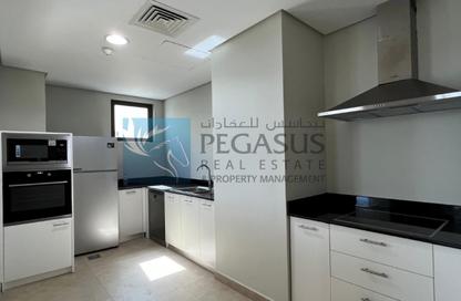 Apartment - 3 Bedrooms - 5 Bathrooms for rent in Reef Island - Capital Governorate