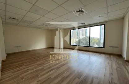 مكتب - استوديو - 2 حمامات للايجار في السيف - محافظة العاصمة