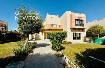 Villa - 4 Bedrooms - 5 Bathrooms for rent in Janabiya - Northern Governorate Villa - 4 Bedrooms - 5 Bathrooms for rent in Janabiya - Northern Governorate