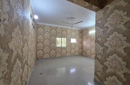 Apartment - 2 Bedrooms - 2 Bathrooms for sale in Jid Ali - Central Governorate Apartment - 2 Bedrooms - 2 Bathrooms for sale in Jid Ali - Central Governorate