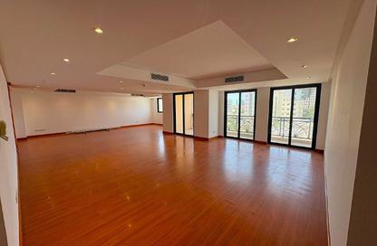 Duplex - 5 Bedrooms - 6 Bathrooms for rent in Um Al Hasam - Manama - Capital Governorate