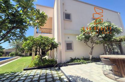Villa - 4 Bedrooms - 6 Bathrooms for rent in Janabiya - Northern Governorate