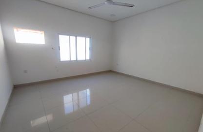 Apartment - 3 Bedrooms - 2 Bathrooms for rent in Jid Ali - Central Governorate