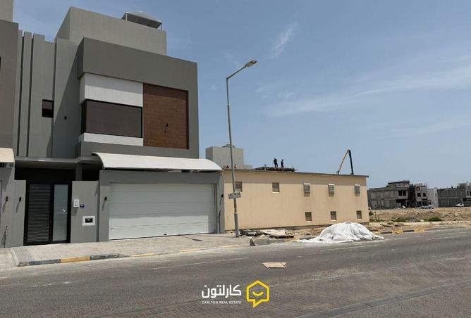 53654538 - Property Image 2