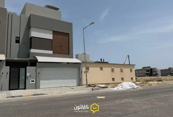 53654538 - Property Image 2