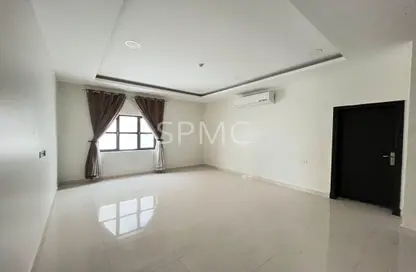 Apartment - 3 Bedrooms - 3 Bathrooms for rent in Maqabah - Northern Governorate