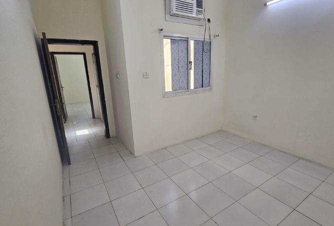 54569685 - صورة العقار 2