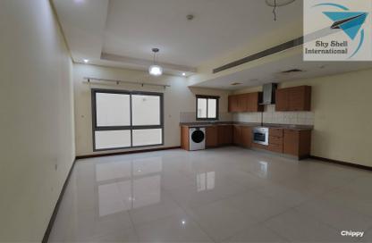 Apartment - 2 Bedrooms - 2 Bathrooms for rent in Segaya - Manama - Capital Governorate