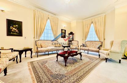 Villa - 4 Bedrooms - 5 Bathrooms for rent in Um Al Hasam - Manama - Capital Governorate Villa - 4 Bedrooms - 5 Bathrooms for rent in Um Al Hasam - Manama - Capital Governorate