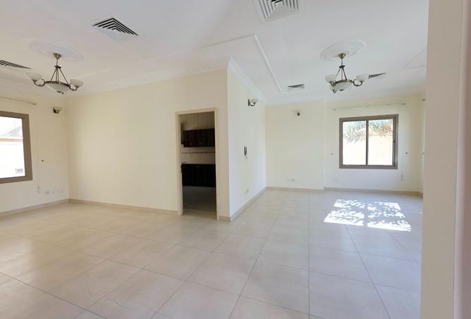 55892282 - Property Image 2