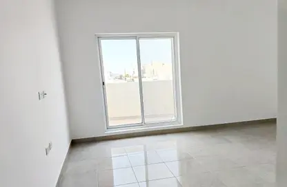 Apartment - 3 Bedrooms - 2 Bathrooms for rent in Tubli - Central Governorate