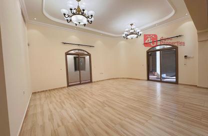 Villa - 6 Bedrooms - 6 Bathrooms for rent in Saar - Northern Governorate
