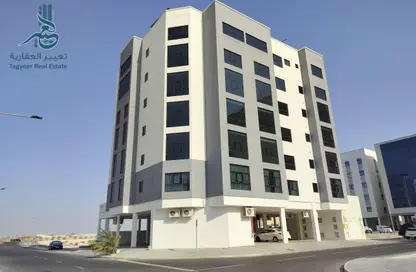 Apartment - 2 Bedrooms - 2 Bathrooms for rent in Janabiya - Northern Governorate