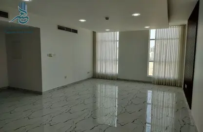 Apartment - 2 Bedrooms - 2 Bathrooms for rent in Janabiya - Northern Governorate
