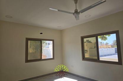 Villa - 3 - 3 for rent in Salihiya - Manama - Capital Governorate Villa - 3 - 3 for rent in Salihiya - Manama - Capital Governorate
