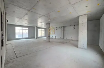 Office Space - 2 Bedrooms - 2 Bathrooms for rent in Salmaniya - Manama - Capital Governorate