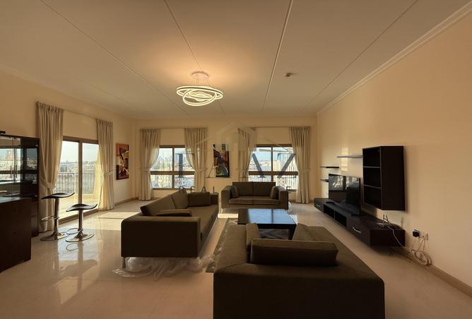 993945 - Property Main Image