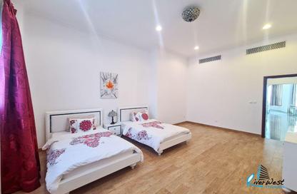 Apartment - 2 Bedrooms - 3 Bathrooms for rent in Seef - Capital Governorate