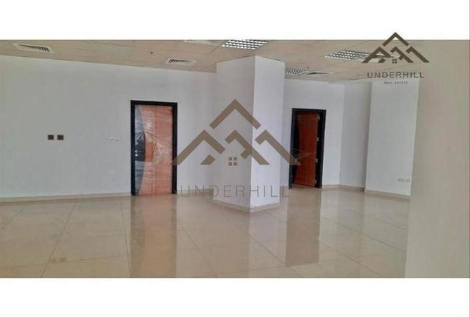 1002299 - Property Image 3