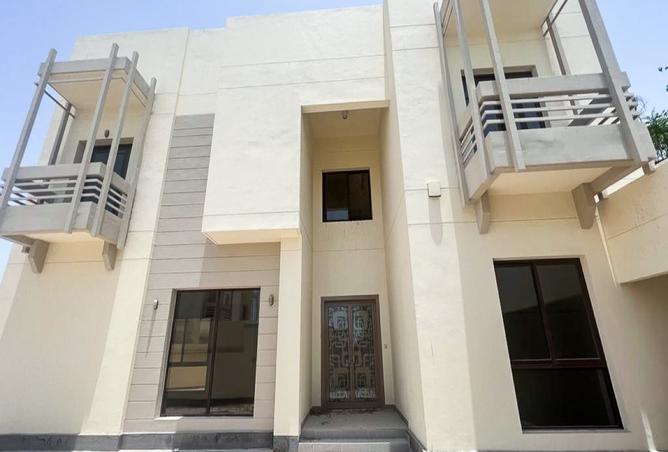 998952 - Property Main Image