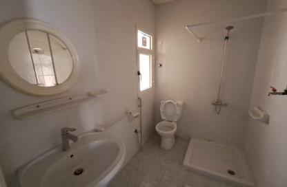 Apartment - 2 Bedrooms - 2 Bathrooms for rent in Seef - Capital Governorate