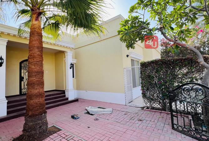 52195833 - Property Image 2