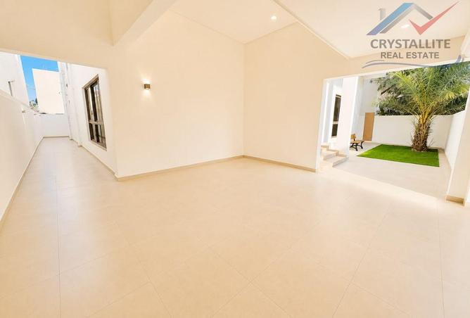 56423006 - Property Image 3