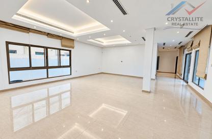 Villa - 5 - 7+ for rent in Mahooz - Manama - Capital Governorate