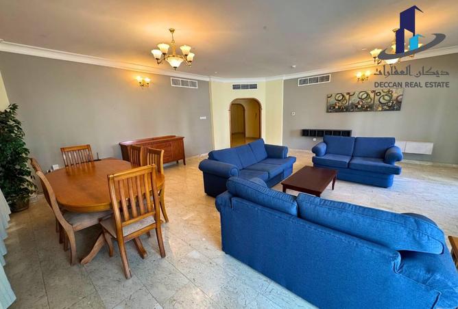 995788 - Property Image 2