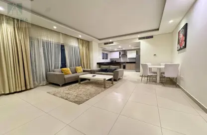 شقة - 2 غرف نوم - 3 حمامات للايجار في اللاجون - أمواج - المحرق