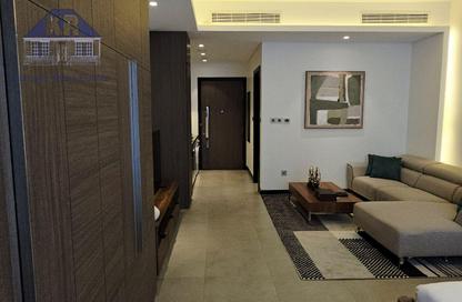 Apartment - Studio - 1 Bathroom for rent in Al Juffair - Capital Governorate