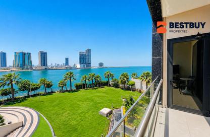 Apartment - 1 Bedroom - 2 Bathrooms for rent in Reef Island - Capital Governorate