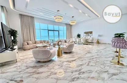 Apartment - 3 Bedrooms - 5 Bathrooms for rent in Seef - Capital Governorate