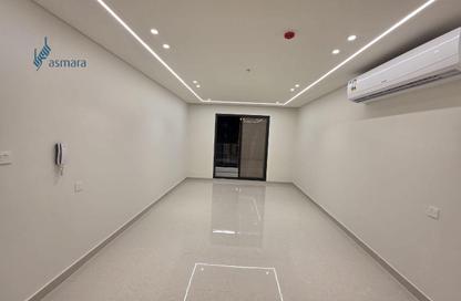 Apartment - 4 Bedrooms - 4 Bathrooms for sale in Hidd - Muharraq Governorate