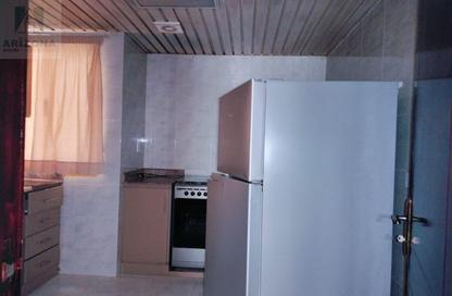 Apartment - 2 Bedrooms - 2 Bathrooms for rent in Al Juffair - Capital Governorate