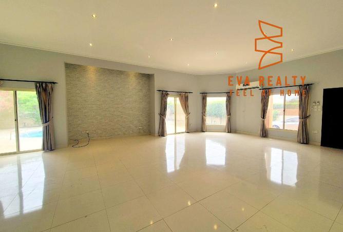 52064407 - Property Image 2