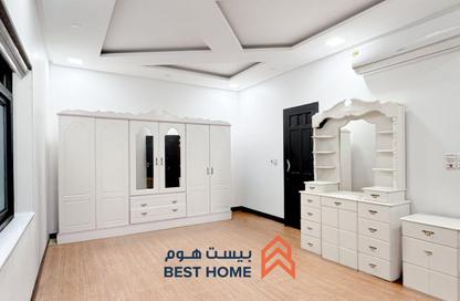 Villa - 5 Bedrooms - 6 Bathrooms for sale in Al Markh - Northern Governorate