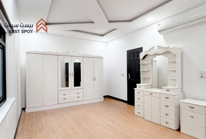 51904115 - Property Image 2