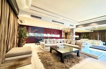 Apartment - 4 - 6 for rent in Abraj Al Lulu - Manama - Capital Governorate