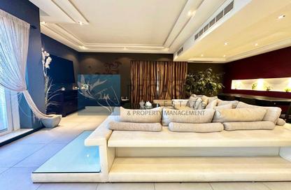 Apartment - 4 Bedrooms - 6 Bathrooms for rent in Abraj Al Lulu - Manama - Capital Governorate