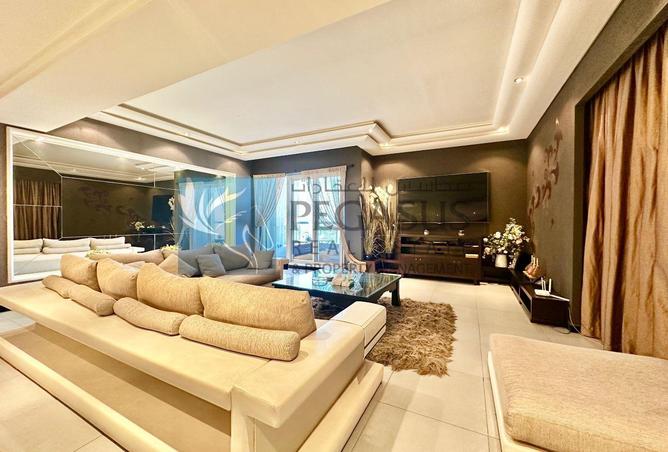 53821610 - Property Main Image