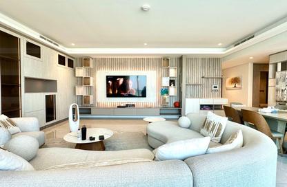 Apartment - 4 Bedrooms - 4 Bathrooms for rent in Canal View - Dilmunia Island - Muharraq Governorate Apartment - 4 Bedrooms - 4 Bathrooms for rent in Canal View - Dilmunia Island - Muharraq Governorate