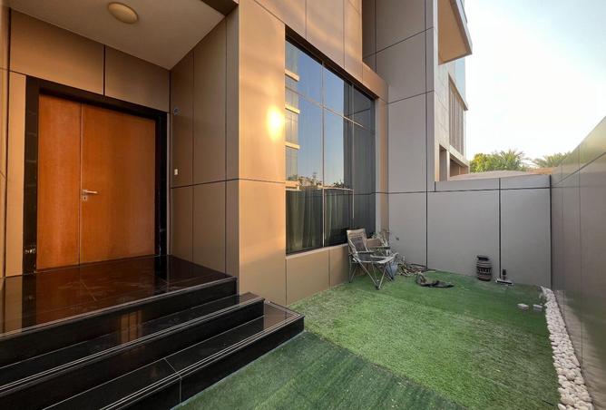 53821116 - Property Main Image