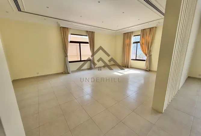 57875929 - Property Image 3
