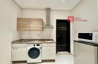 Apartment - Studio - 1 Bathroom for rent in Zinj - Manama - Capital Governorate