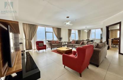 Apartment - 3 Bedrooms - 3 Bathrooms for rent in Al Juffair - Capital Governorate
