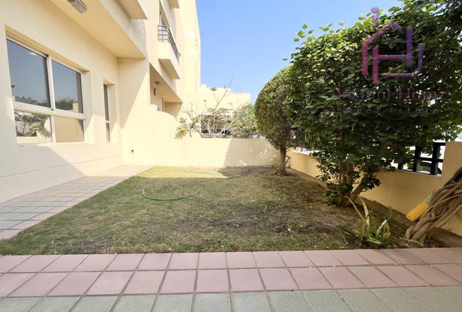 52301958 - Property Image 2