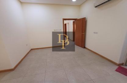 Apartment - 2 Bedrooms - 2 Bathrooms for rent in Zinj - Manama - Capital Governorate