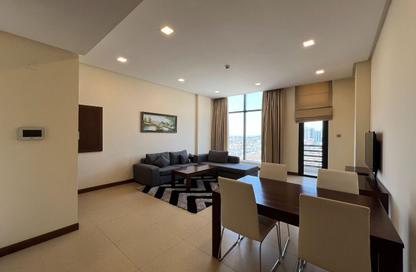 Apartment - 2 Bedrooms - 3 Bathrooms for rent in Al Juffair - Capital Governorate