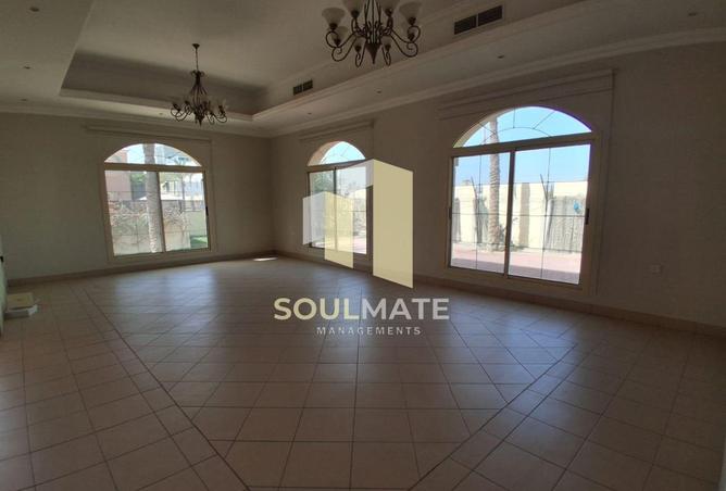 1000813 - Property Image 2